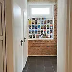 Appartement Modernes Dg Schloofschdubb Naehe Kassel *