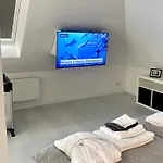 Appartement Modernes Dg Schloofschdubb Naehe Kassel