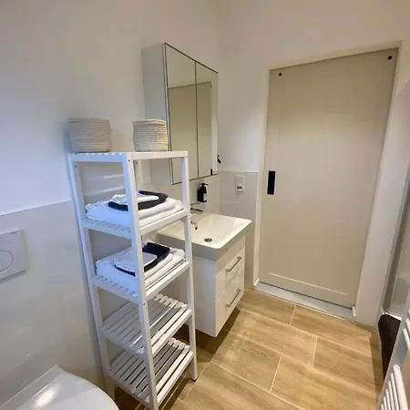 Modernes Dg Schloofschdubb Naehe Kassel Apartment Fuldatal