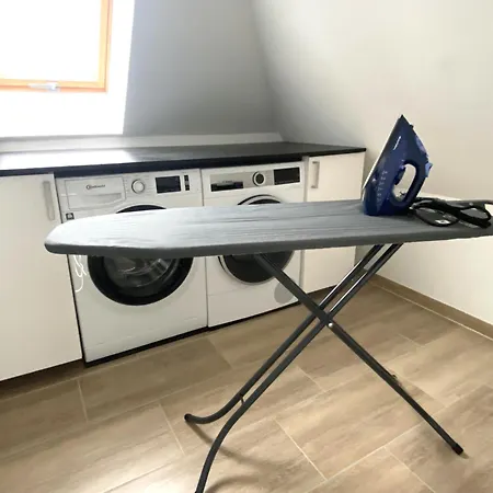 Apartment Modernes Dg Schloofschdubb Naehe Kassel