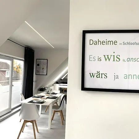 Modernes Dg Schloofschdubb Naehe Kassel Apartment