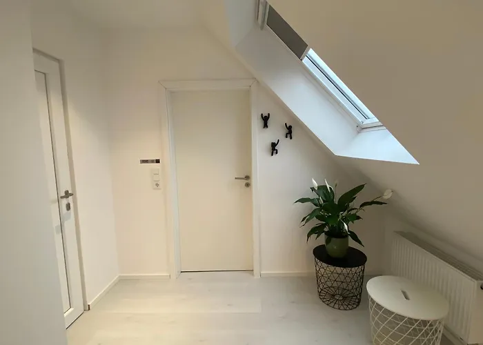 Modernes Dg Schloofschdubb Naehe Kassel Apartman *