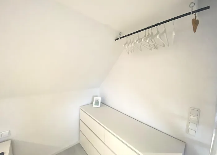 Modernes Dg Schloofschdubb Naehe Kassel * Fuldatal