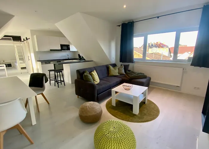 Modernes Dg Schloofschdubb Naehe Kassel Apartman